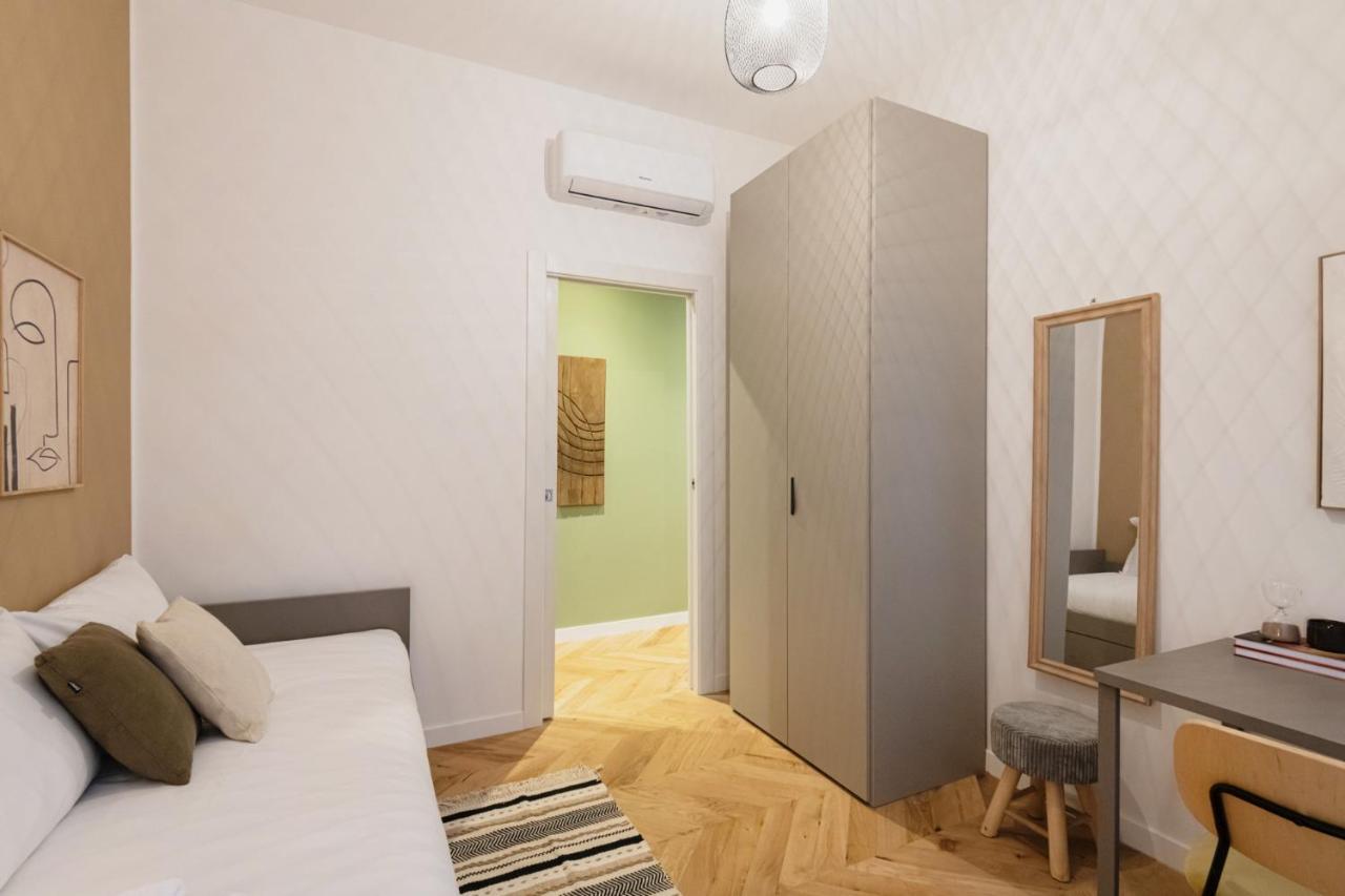Easylife - Oasi Di Stile A 10Min Dal Duomo Apartment Milano Ngoại thất bức ảnh